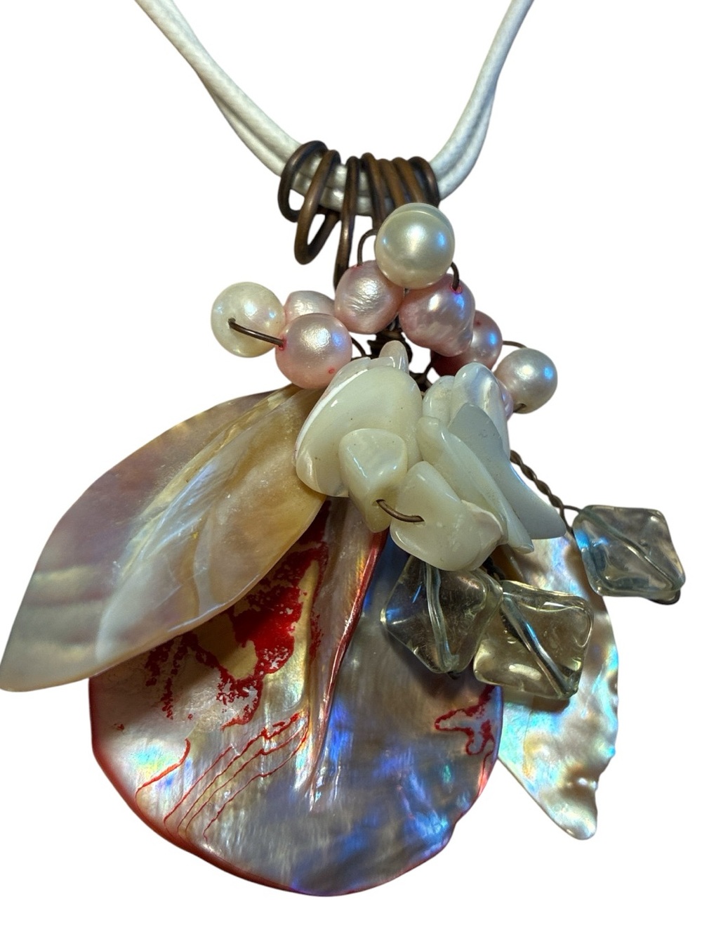 🔵 Iridescent Shell & Pearl Cluster Pendant Necklace ~ 17 Inches